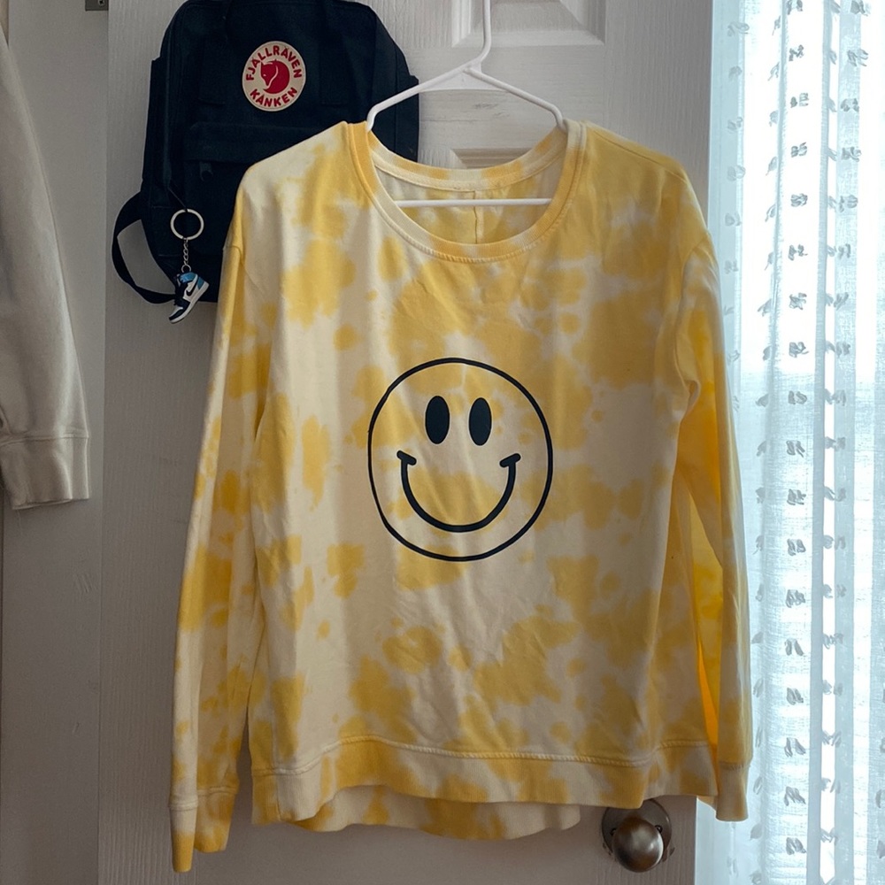 yellow tye die smiley face long sleeve shirt